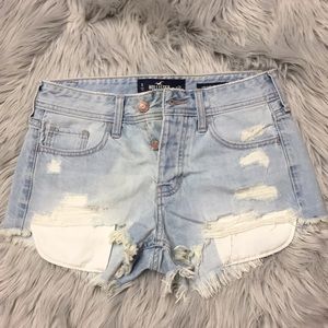 Hollister beach shorts